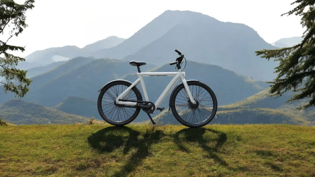 VanMoof S5 (24/25) w teście: Powrót z hakiem? Czy ten e-rower naprawdę potrafi to po upadłości